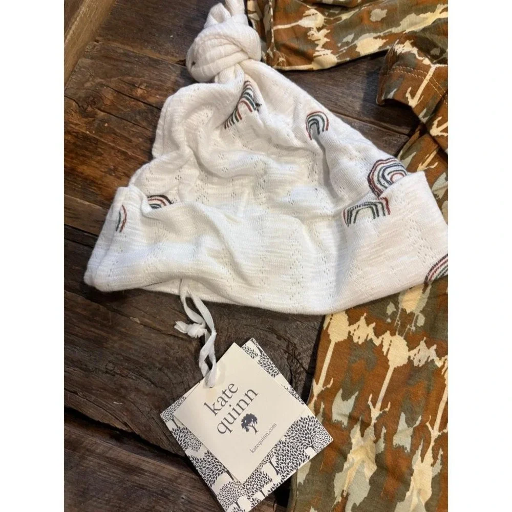 Kate Quinn outfit‎ and hat NWT